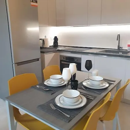 Dimora Di Privacy Fronte Parco E Ospedale Di Monza Apartamento Lissone