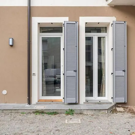Dimora Di Privacy Fronte Parco E Ospedale Di Monza Apartamento Lissone